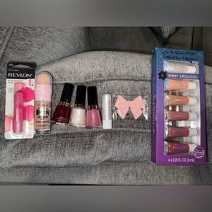 Revlon Lip Balm & Gloss Set